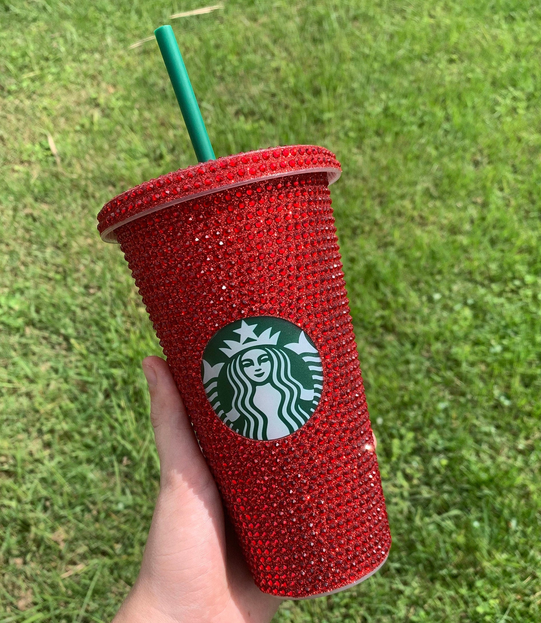**Jeweled Cup with Straw - 24oz